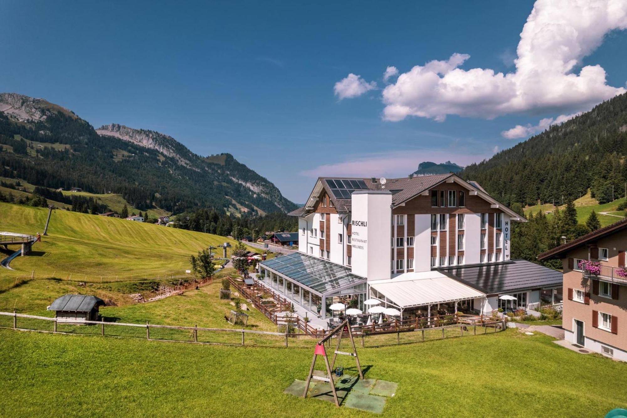 Hotel Rischli Зёренберг Экстерьер фото